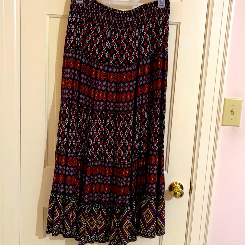 Women’s bohemian peasant skirt